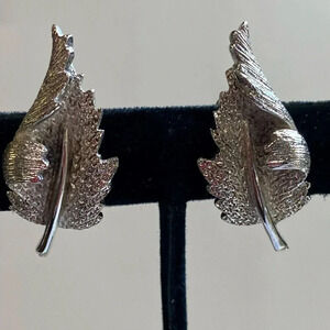 CORO CLIP ON LEAF EARRINGS